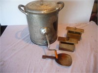 GSW Butter Churn with butter presses & paddle