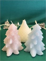 WHITE PEAR AND BLUE AND PINK LED CHRISTMAS TREE