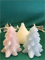 WHITE PEAR AND BLUE AND PINK LED CHRISTMAS TREE