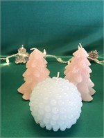 BLUE SMALL KNOB BALL AND PINK LED CHRISTMAS TREE