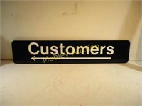 CUSTOMERS SIGN