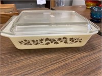 Pyrex Covered Baking Dish Gold Leaf