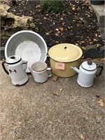 Enamel Coffee Pots, Pot w/lid & Aluminum Pan