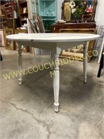 Round Ethan Allen Dining Table