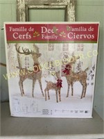 Set of 3 Christmas Deer - Unopened
