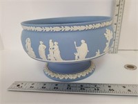 Vintage Large Wedgwood Jasperware Pedestal Bowl