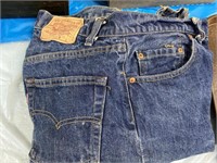 Vintage Levi jeans 36x30 (1)