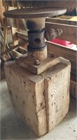 Vintage wooden Screw Jack