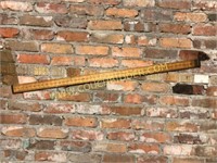 Lufkin brass 48 in footed carpentars ruler 714-2
