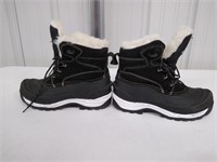 Womens Tamarack Winter Boots-size 8