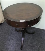 Vintage Side/End Table-Leg Needs Repair 20"X20"X24