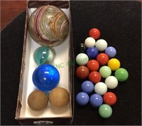 Vintage marbles,  Large German swirl, onion