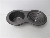 "Used" Tosnail Non-stick Giant Cupcake Pan by
