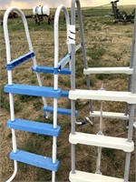 2 Pool Ladders
