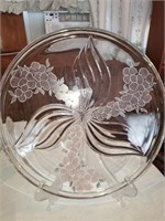 STUNNING CRYSTAL SERVING TRAY WITH PINK GRAPES