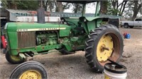 John Deere 2640