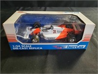 IndyCar 1/24 scale die-cast replica