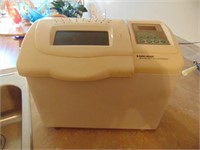 Black & Decker All-in-One Bread Maker (tested)