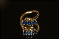 10K Yellow Gold Blue Sapphire Ring.