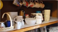 Miscellaneous dishes and cups