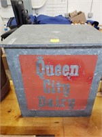 Queen City Dairy Milk Box