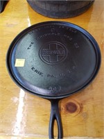 Griswold #9 Griddle Pan - 609