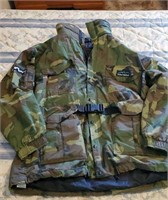 Sub-Zero Northern outfitters size medium