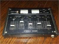 Vintage REALISTIC 32-1100A Stereo Mixer
