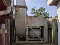 Outdoor Sawdust Vacuum, Used to move sawdust from