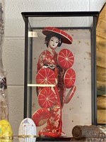 ANTIQUE JAPANESE GEISHA "FUJIMUSUME" IN CASE