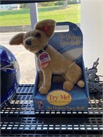 VINTAGE NEW IN BOX TACO BELL PLUSH CHIHUAHUA