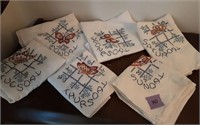 Vintage Embroidered Flour Sack Tea Towels