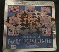 COLLECTORS FAMILY 10 GAME CENTER