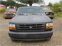 1993 Ford F150XL 6 cyl AT TMU, title, no key as is