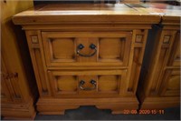 Pair of Broyhill Pine Night Stands