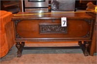 CEDAR CHEST