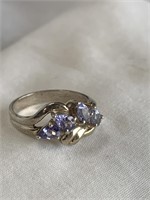 Sterling Silver Ring w/ Purple Stones Sz 6