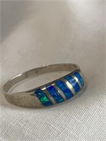 Sterling Silver Ring w/ Opals Sz 8.5