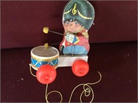 FISHER PRICE PULL ALONG DRUMMER