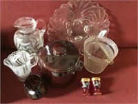 BOX LOT OF ASSORTED GLASSWARE