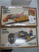 2 TYCO TRAIN ACCESSORIES