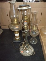 4 VINTAGE TABLE LAMPS