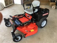 Gravely ZT 52 HD Zero Turn LAwn Tractor (60 HRS)