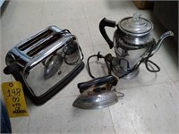 vintage small appliances & More