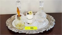 MIRRORED TRAY WITH PURFUME BOTTLES