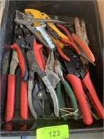 ASST. ELECTRICIAN TOOLS & OTHERS