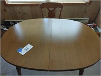 Tell City Dinning Table, One Chair w/ Two Leaves