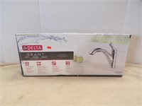 ffNEW DELTA PULL OUT KITCHEN FAUCET