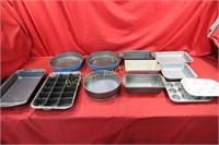 Baking Pans: 13pc lot