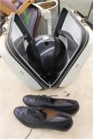 Golf Ball, Shoes, & Carry Case
